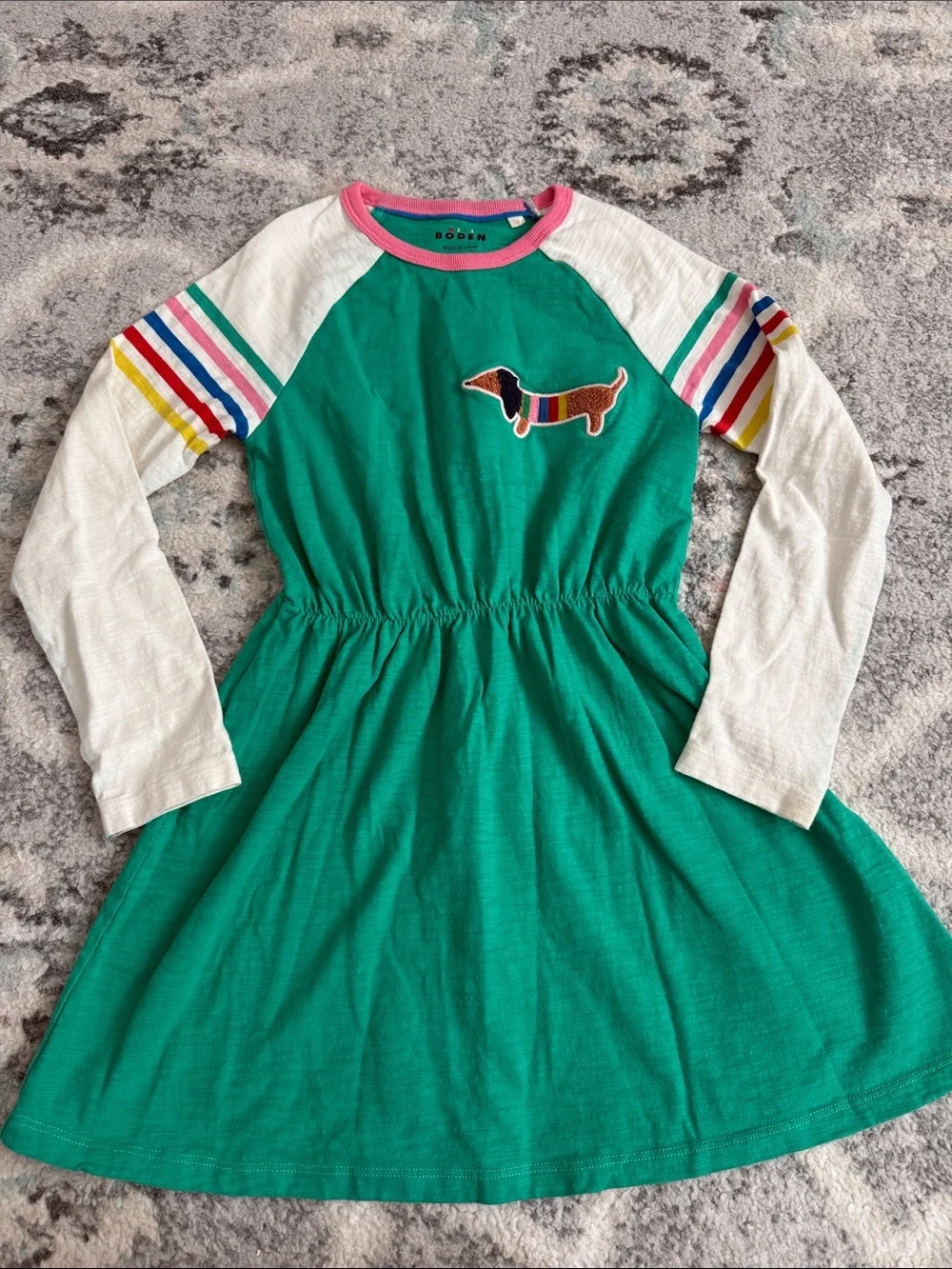 Mini Boden Raglan Logo Dress in Topaz Green Sausage Dog Size 6-7